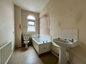 Photo 14- click for photo gallery